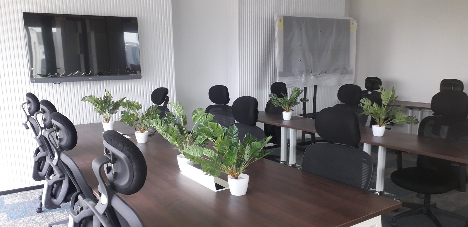 EsziWorkN BKC Office